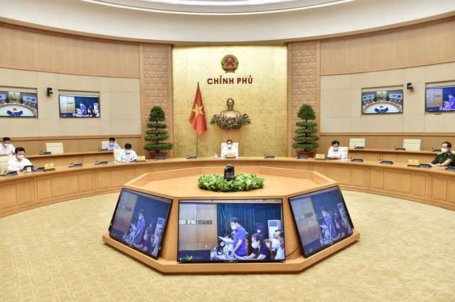 Thủ tướng họp khẩn trực tuyến với Bắc Giang, Bắc Ninh về phòng chống COVID-19 - Ảnh 1.