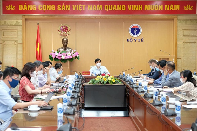 Việt Nam đàm phán đặt mua vaccine Moderna - Ảnh 2.