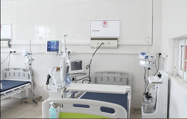 40 chuyên gia hàng đầu nỗ lực điều trị bệnh nhân COVID-19 nặng ở Bắc Giang - Ảnh 1.