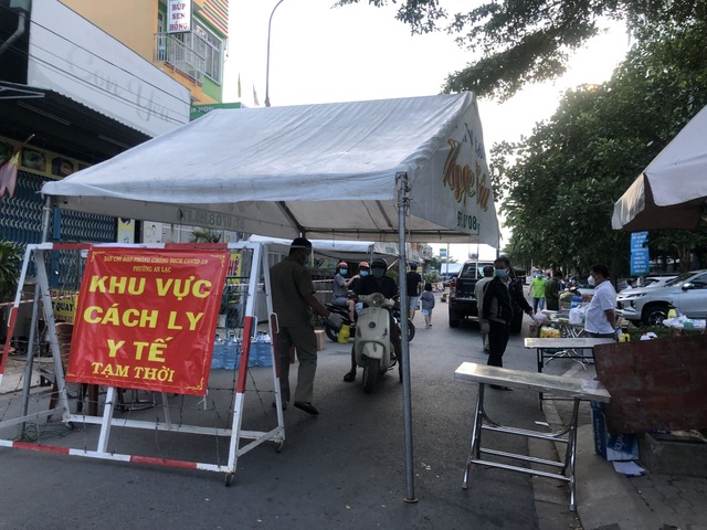 TP Hồ Chí Minh: Phong tỏa 14 block chung cư Ehome 3 với khoảng 7.600 cư dân - Ảnh 1.