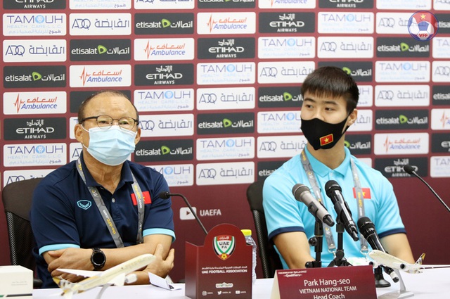 HLV Park Hang Seo: ĐT Việt Nam không được phép nghĩ hoà trước ĐT UAE - Ảnh 1.