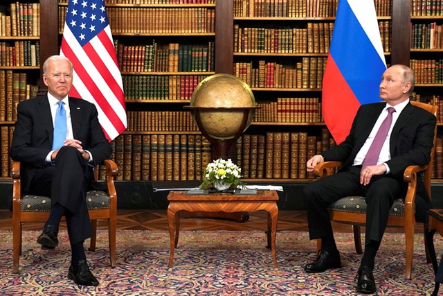 Tổng thống Nga Vladimir Putin: Cuộc gặp Nga - Mỹ diễn ra một cách có nguyên tắc - Ảnh 1.