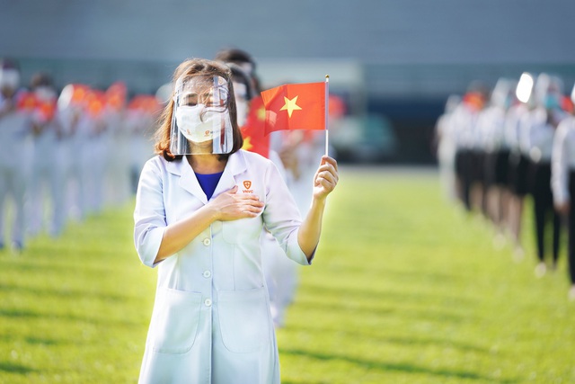 Hệ thống Trung tâm tiêm chủng VNVC đóng góp chủ lực cho chiến dịch tiêm chủng vaccine COVID-19 thần tốc của TP. Hồ Chí Minh - Ảnh 3.