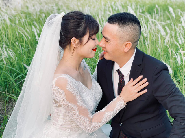 MC Hoàng Linh: Mỗi năm chồng chỉ cho chụp ảnh cưới một lần - Ảnh 5.
