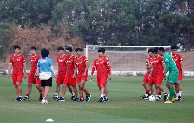 ĐT Việt Nam trở lại sân tập chuẩn bị cho trận gặp Malaysia tại Vòng loại World Cup 2022 - Ảnh 2.