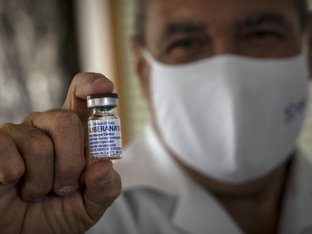 Cuba cấp phép sử dụng khẩn cấp vaccine phòng COVID-19 nội địa - Ảnh 1.