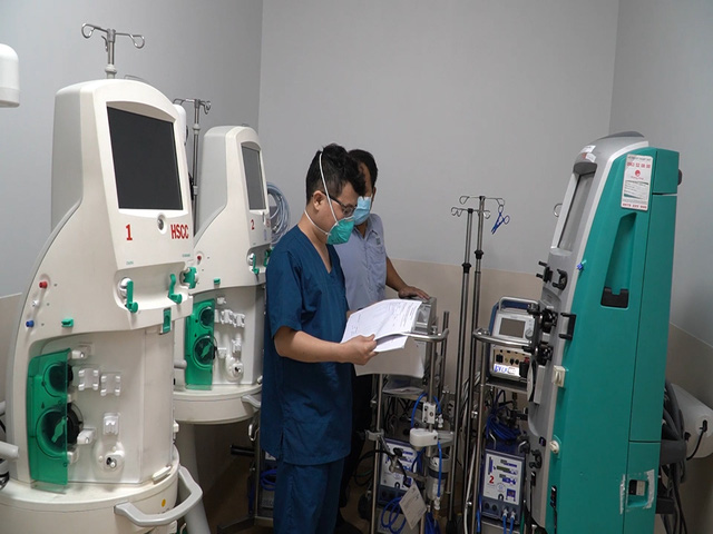 TP Hồ Chí Minh: Trung tâm hồi sức 1.000 giường đã đón bệnh nhân đầu tiên - Ảnh 1.