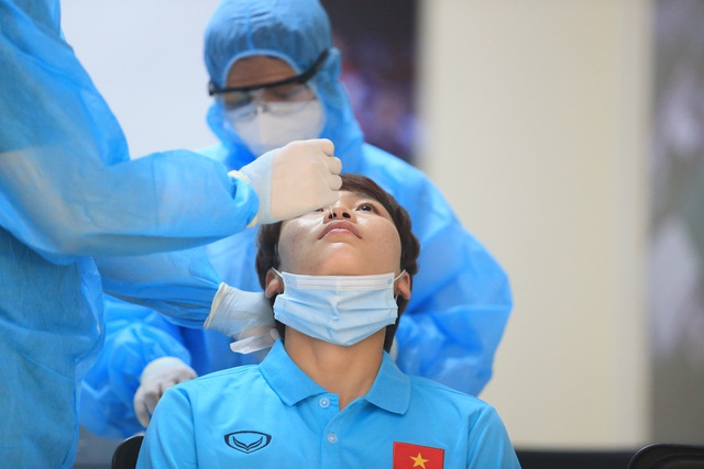 ĐT bóng đá nữ Việt Nam kiểm tra y tế theo quy định trong ngày đầu hội quân - Ảnh 12.