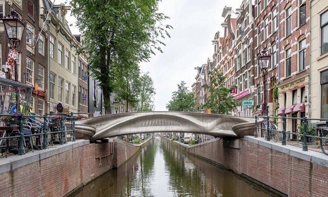Cầu thép in 3D tại Hà Lan - Ảnh 1.