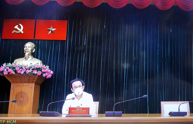 Phó Thủ tướng Vũ Đức Đam: TP Hồ Chí Minh cần có giải pháp mạnh mẽ hơn để sớm chấm dứt dịch COVID-19 - Ảnh 2.