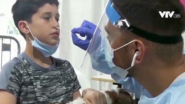 Biến thể Delta lan rộng, Thủ tướng Israel kêu gọi trẻ em và thanh niên từ 12 tuổi trở lên đi tiêm chủng - Ảnh 1.
