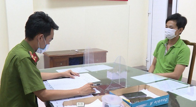 Bắc Ninh khởi tố 12 bị can làm giả phiếu xét nghiệm SARS-CoV-2 - Ảnh 1.
