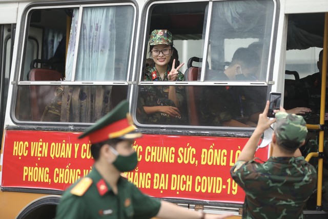Học viện Quân y xuất quân hỗ trợ TP Hồ Chí Minh và các tỉnh phía Nam chống dịch COVID-19 - Ảnh 8.