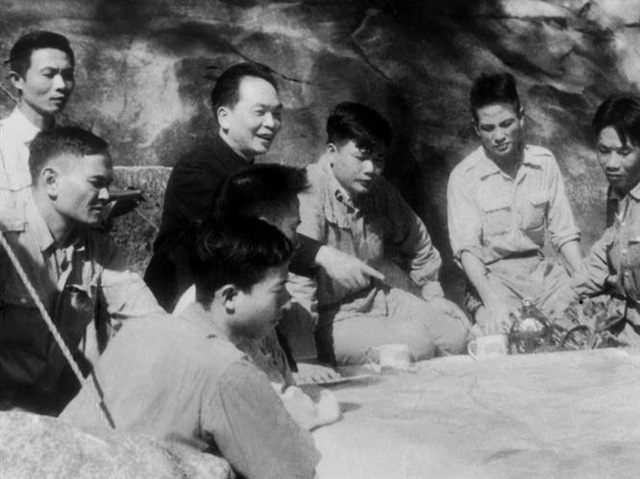 Dấu ấn Đại tướng Võ Nguyên Giáp trong chiến dịch Điện Biên Phủ - Ảnh 2.