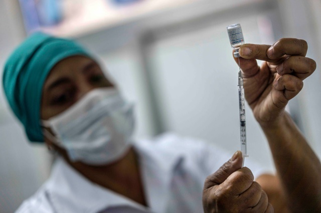 Cuba tiêm kết hợp vaccine của Sinopharm trong phòng ngừa COVID-19 - Ảnh 1.