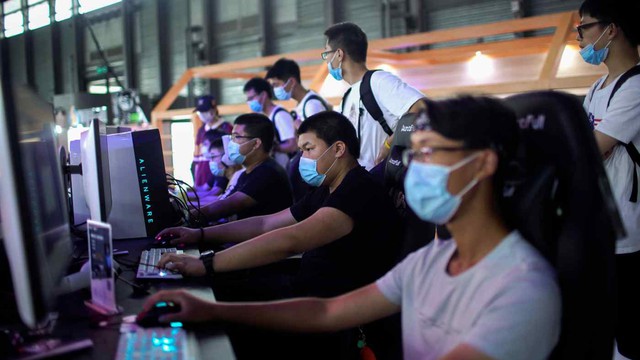 Trung Quốc vượt mốc 1 tỷ người dùng Internet - Ảnh 1.