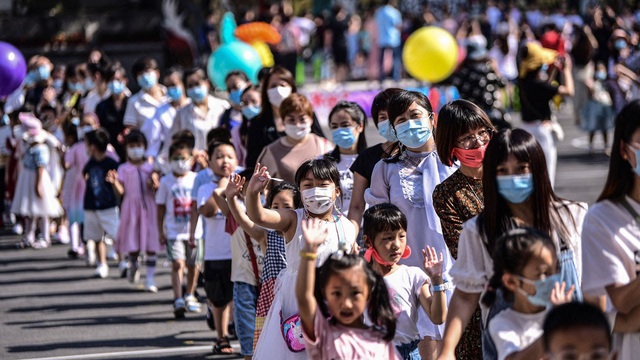 Trung Quốc cấm tổ chức thi cử với trẻ 6 và 7 tuổi - Ảnh 1.