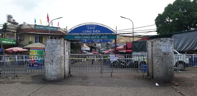 Tăng cường phong tỏa chợ Long Biên đảm bảo phòng dịch COVID-19 - Ảnh 1.