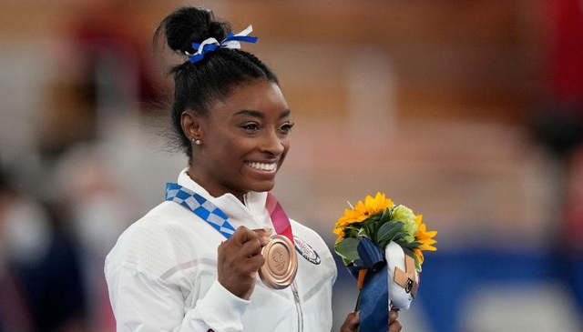 Simone Biles để ngỏ khả năng tham dự Olympic Paris - Ảnh 1.