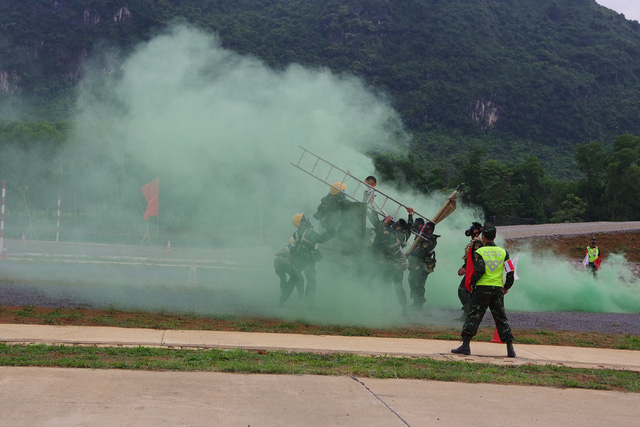 Army Games 2021: ĐT Việt Nam 1 về đích thứ 3 Chặng 2 của Vùng tai nạn - Ảnh 3.