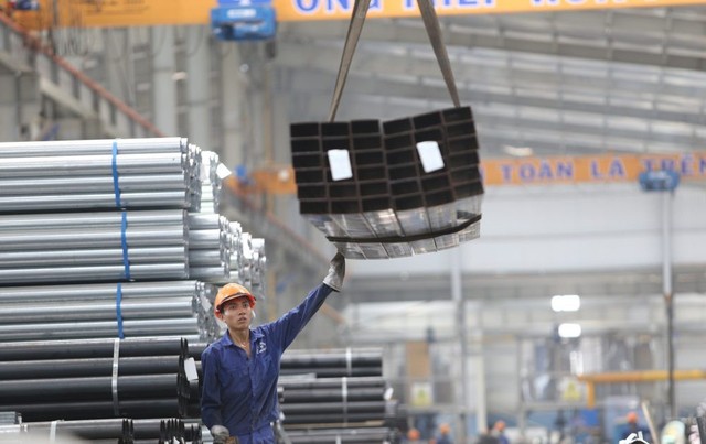 Xuất khẩu sắt thép vượt 7 tỷ USD - Ảnh 1.