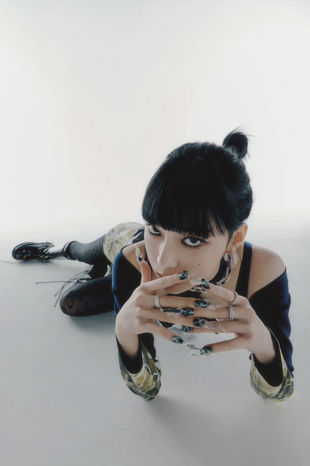 Tân binh khủng long aespa khác biệt trong teaser mini album đầu tay - Ảnh 1.