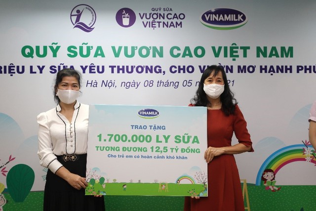 Vinamilk góp 1 triệu ly sữa cho trẻ em khó khăn với hoạt động Cùng góp điểm xanh, cho Việt Nam khỏe mạnh - Ảnh 4.