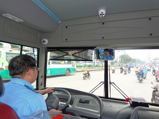 Từ 1/1/2022, xử phạt nghiêm xe chở khách không lắp camera giám sát - Ảnh 1.