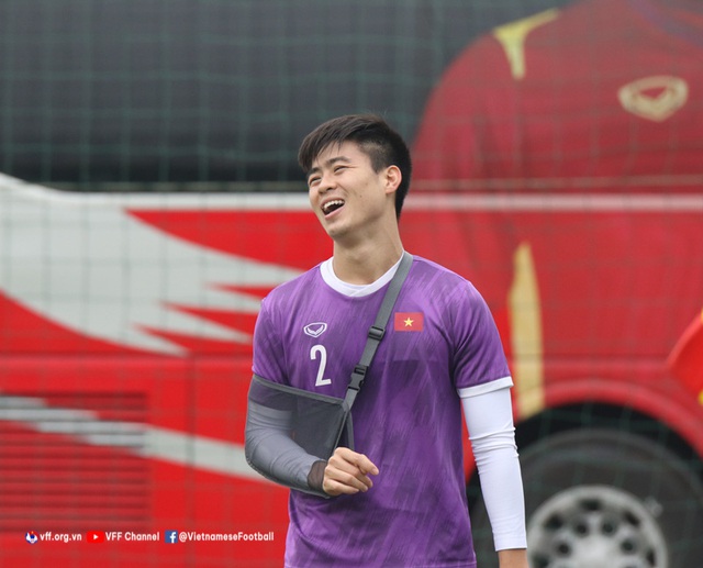 ĐT Việt Nam hứng khởi trong buổi tập đầu tiên của năm 2022 - Ảnh 14.