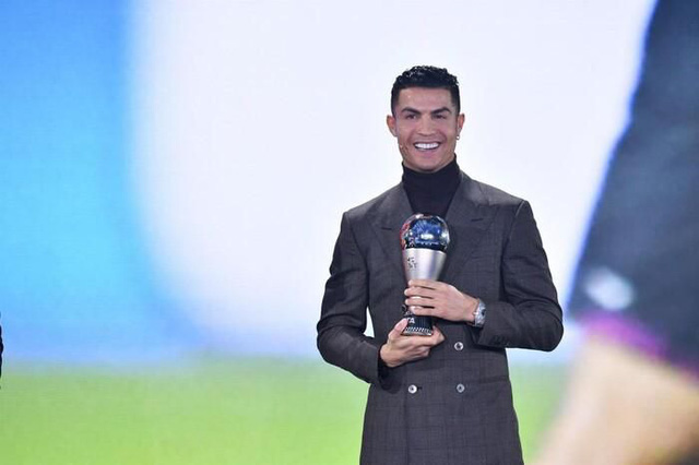 Cristiano ronaldo the best fifa special award