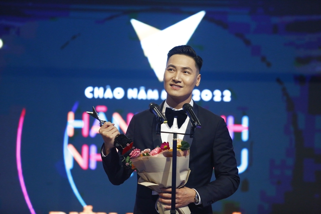 Hồng Diễm lần thứ 2 giành cúp VTV Awards: Bất ngờ quá lớn với tôi! - Ảnh 3.