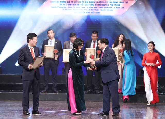 Đài Truyền hình Việt Nam đoạt 3 giải thưởng tại lễ trao giải Búa liềm vàng năm 2021 - Ảnh 3.