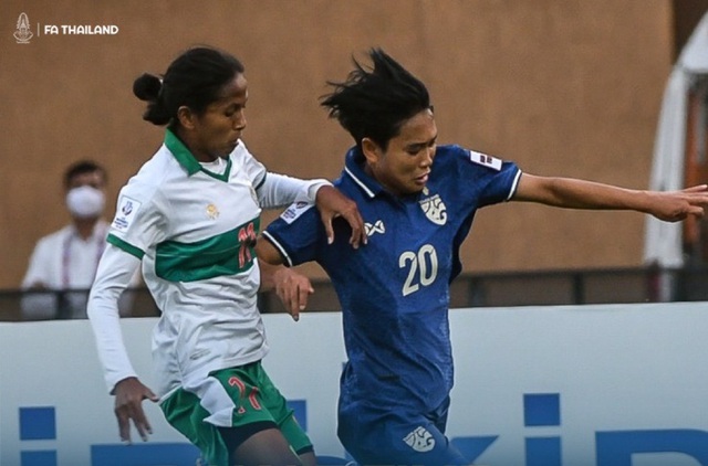 Vượt qua Indonesia, ĐT nữ Thái Lan có 3 điểm đầu tiên | Bảng B Cúp bóng đá nữ châu Á 2022 - Ảnh 1.