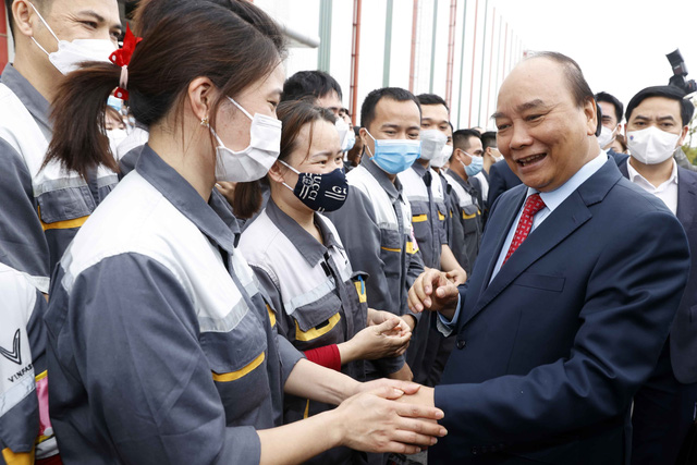Chủ tịch nước Nguyễn Xuân Phúc chúc Tết các đối tượng chính sách tại Hải Phòng - Ảnh 1.