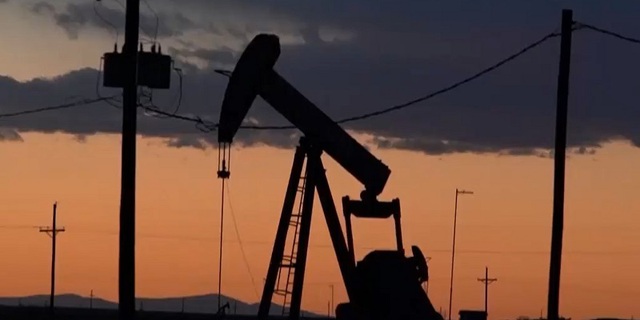 Giá dầu tăng mạnh đầu năm báo hiệu sự phục hồi của nền kinh tế toàn cầu - Ảnh 1.