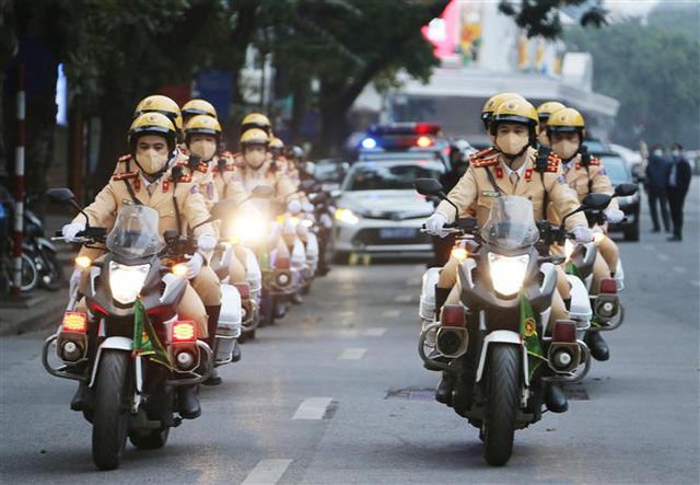 Phó Thủ tướng Phạm Bình Minh phát động Năm An toàn giao thông 2022 - Ảnh 3.