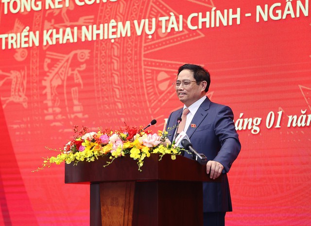 Thủ tướng Phạm Minh Chính: Phối hợp nhịp nhàng giữa chính sách tài khóa và tiền tệ - Ảnh 1.