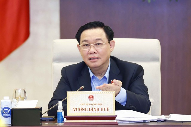 Chủ tịch UBND TP Hà Nội: Mỗi xe ô tô cần có mã định danh riêng - Ảnh 1.