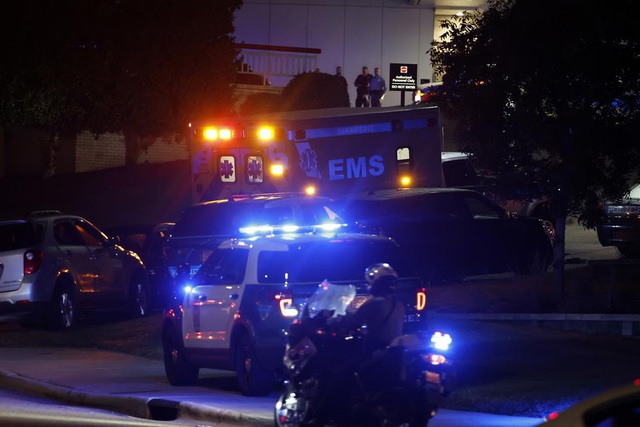 Mỹ: Xả súng khiến 5 người tử vong ở Bắc Carolina, nghi phạm vị thành niên bị bắt - Ảnh 4.