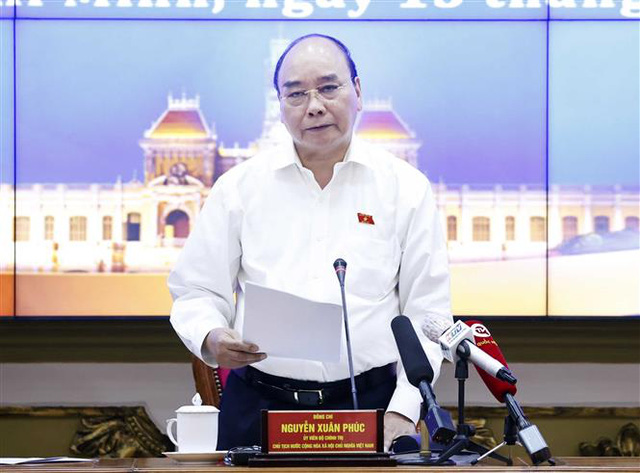 Chủ tịch nước Nguyễn Xuân Phúc: TP Hồ Chí Minh cần đi trước một số lĩnh vực - Ảnh 2.