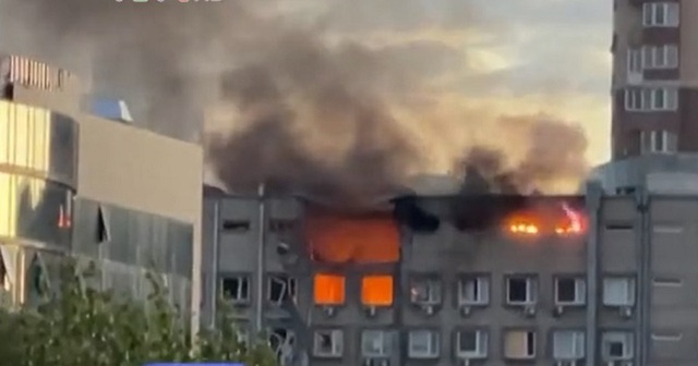 Thủ đô Kiev lại rung chuyển bởi ba vụ nổ - Ảnh 1.