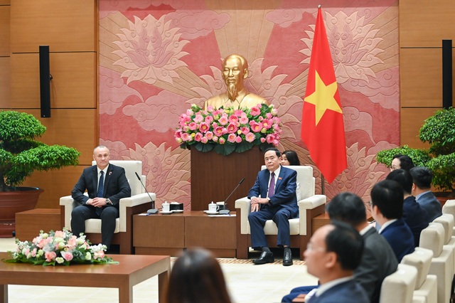 Thúc đẩy quan hệ hợp tác quốc hội Việt Nam - Romania - Ảnh 2.