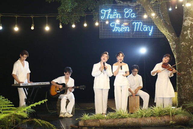Sao Mai Hiền Anh hát cùng học trò trong MV nhân ngày 20/10 - Ảnh 2.