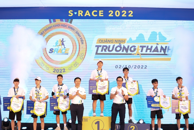 Hơn 4.000 học sinh, sinh viên, giáo viên tham gia giải chạy S-Race Quảng Ninh 2022 - Ảnh 3.