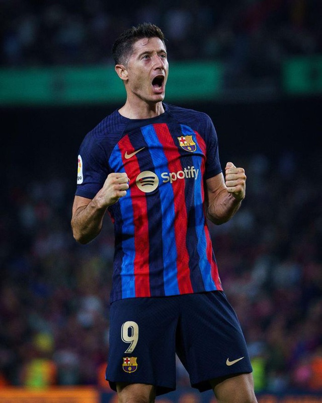 Lewandowski lập cú đúp, Barcelona thắng nhàn Villarreal - Ảnh 2.