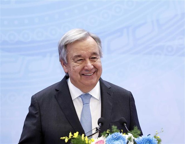 Chủ tịch nước Nguyễn Xuân Phúc và Tổng Thư ký António Guterres chủ trì Lễ kỷ niệm 45 năm Việt Nam gia nhập LHQ - Ảnh 4.