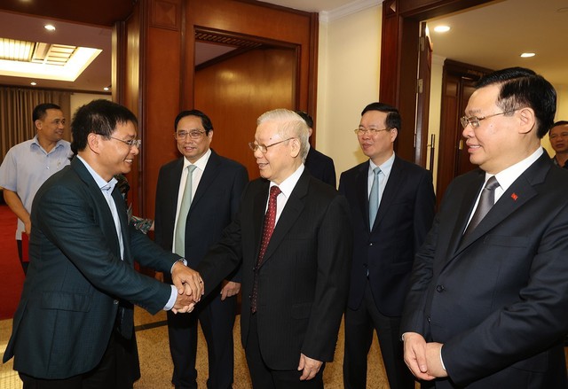 Tổng Bí thư Nguyễn Phú Trọng chủ trì Hội nghị triển khai thực hiện Nghị quyết của Bộ Chính trị về vùng Đông Nam Bộ - Ảnh 3.