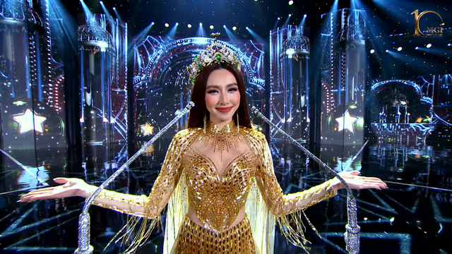 Thùy Tiên bắn 4 thứ tiếng trong giây phút kết thúc nhiệm kỳ Miss Grand International - Ảnh 4.
