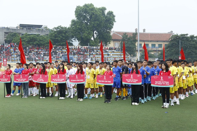 Khai mạc VCK giải vô địch bóng đá sinh viên toàn quốc 2022 - Ảnh 1.