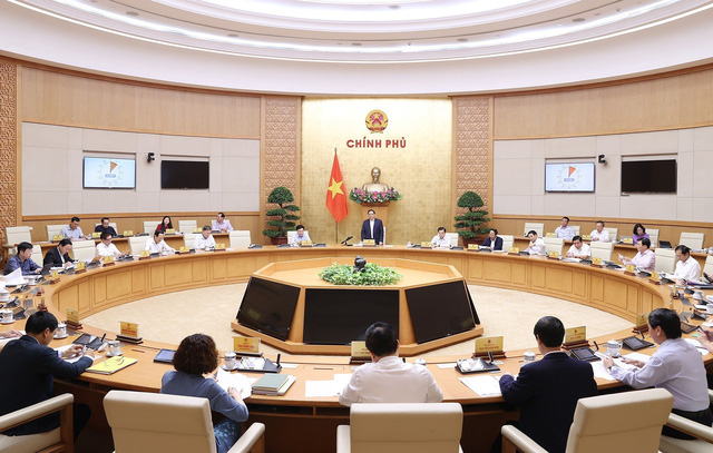Thủ tướng Phạm Minh Chính chủ trì phiên họp Chính phủ thường kỳ tháng 10 - Ảnh 3.
